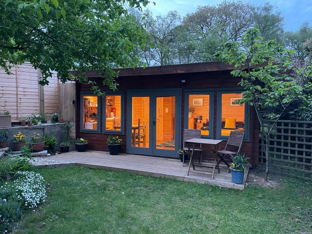 The Bee Hive Garden Room Dorchester Bagian luar foto